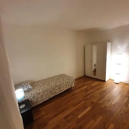Colombes Privatunterkunft